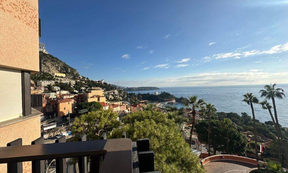 Un appartement de 3 chambres avec une vue imprenable sur la mer ! - 1/20