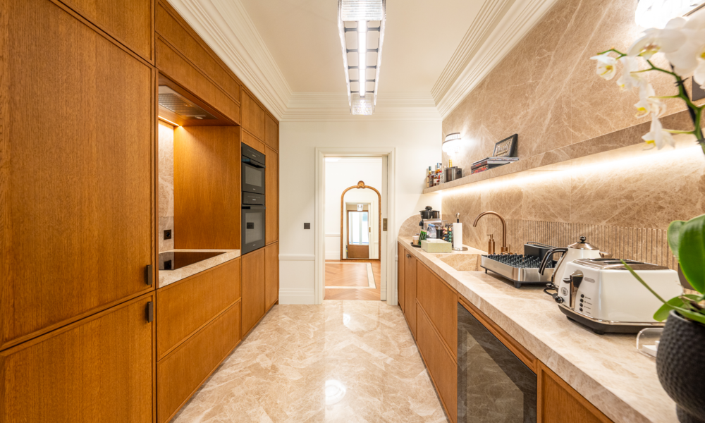 Appartement luxueusement rénové avec vue sur la mer - 7/14