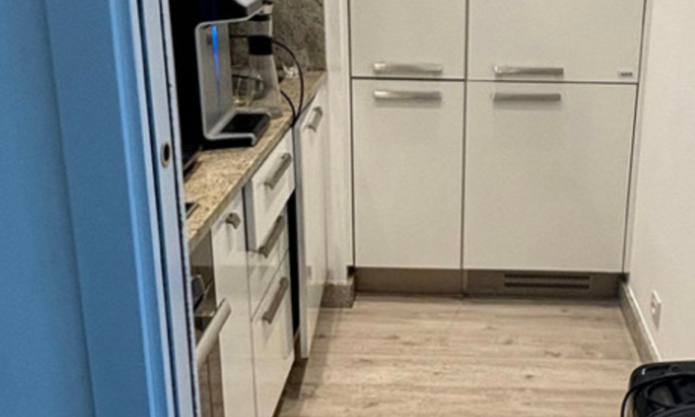 Appartement de 2 chambres avec vue sur la piste F1 au premier rang - 6/7