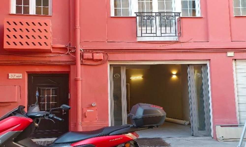 Prime Ground-Floor Commercial Space for Rent in Monaco - 1/4