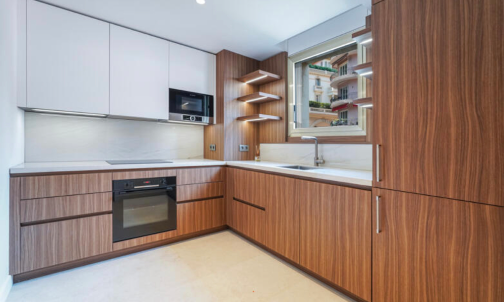 Magnifique appartement rénové avec vue panoramique sur le port de Monaco - 5/14